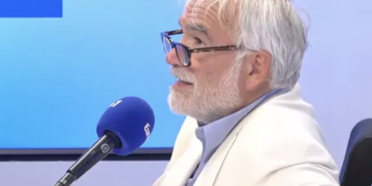 Les confidences de Pascal Praud sur Sophie Davant et William Leymergie 