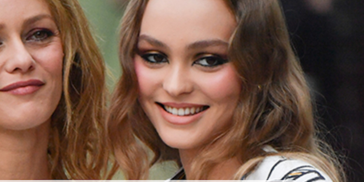 Lily Rose Depp en couple avec un rappeur, cette règle imposée par Vanessa Paradis et Johnny Depp