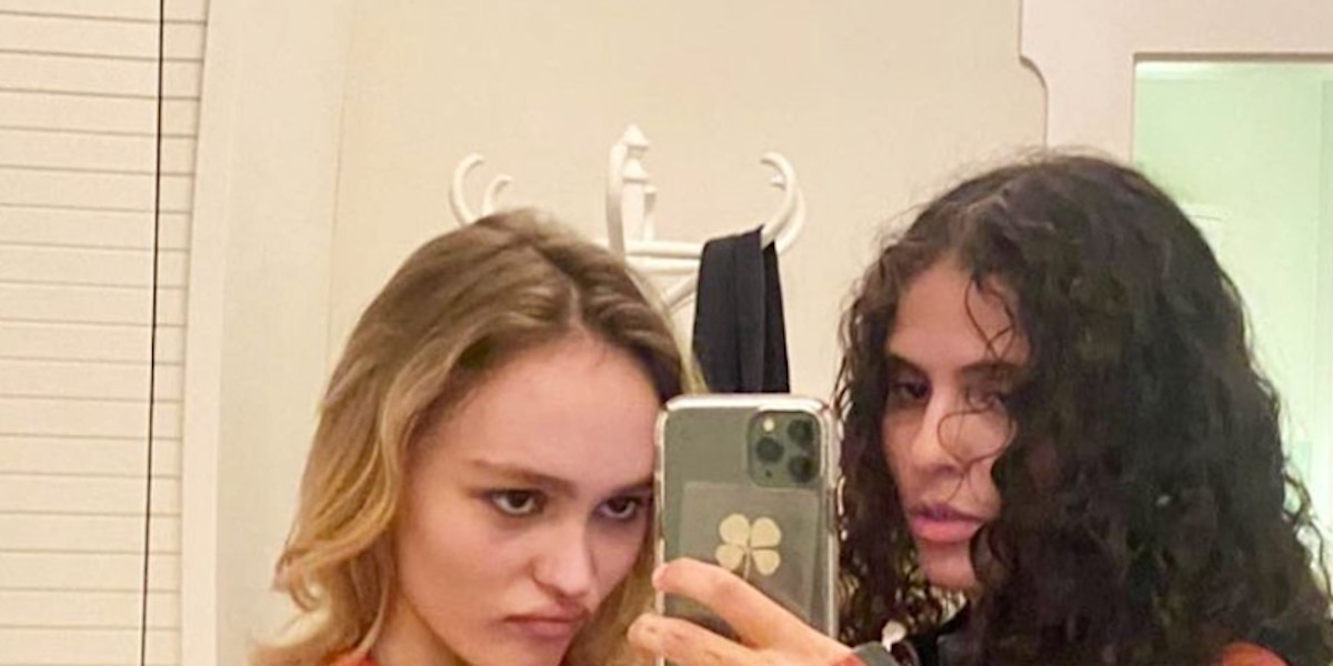 Lily-Rose Depp et 070 Shake : fiançailles en vue ?, un indice révélateur 