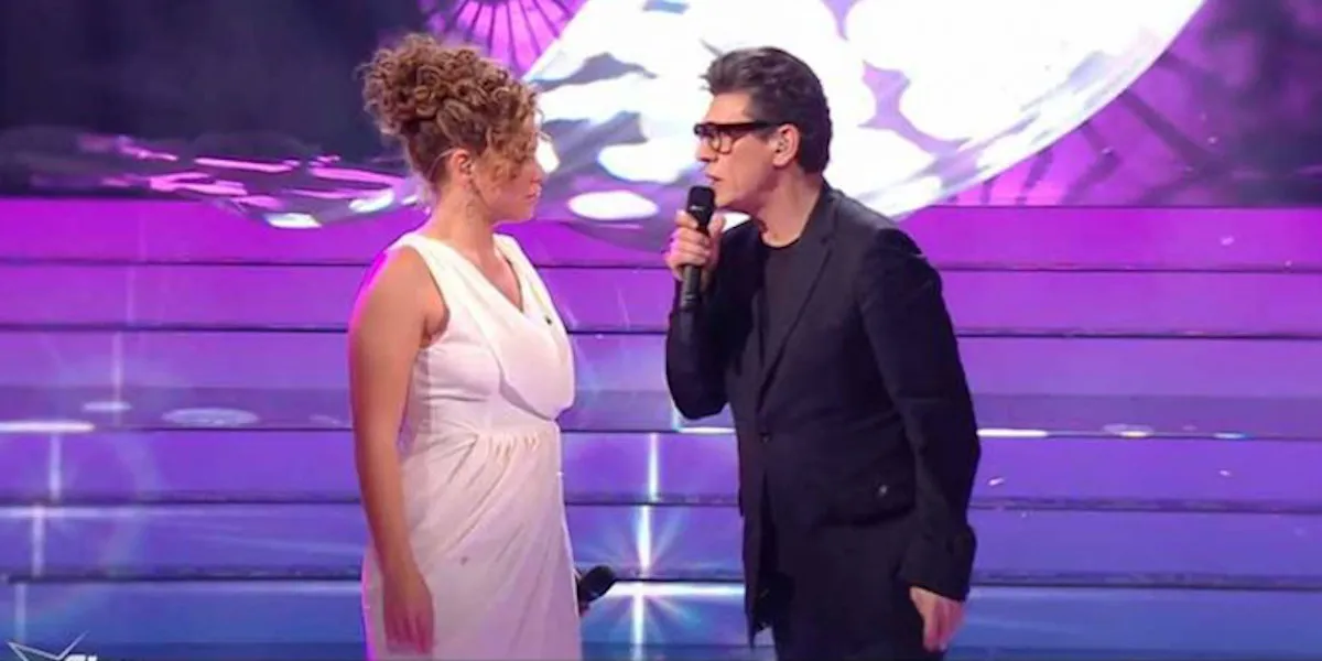 Marc Lavoine « maladroit » avec Léa (Star Academy), conversation lunaire avec Bernard Montiel