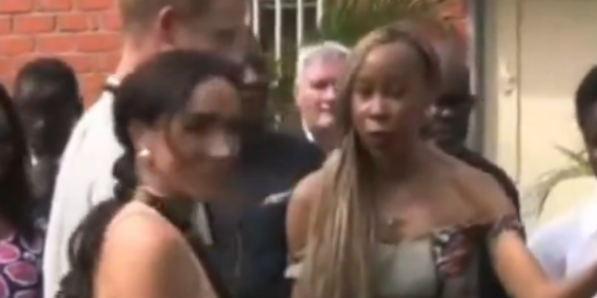 Meghan Markle malpolie et arrogante, son attitude passe mal avec une étudiante au Nigéria (vidéo)