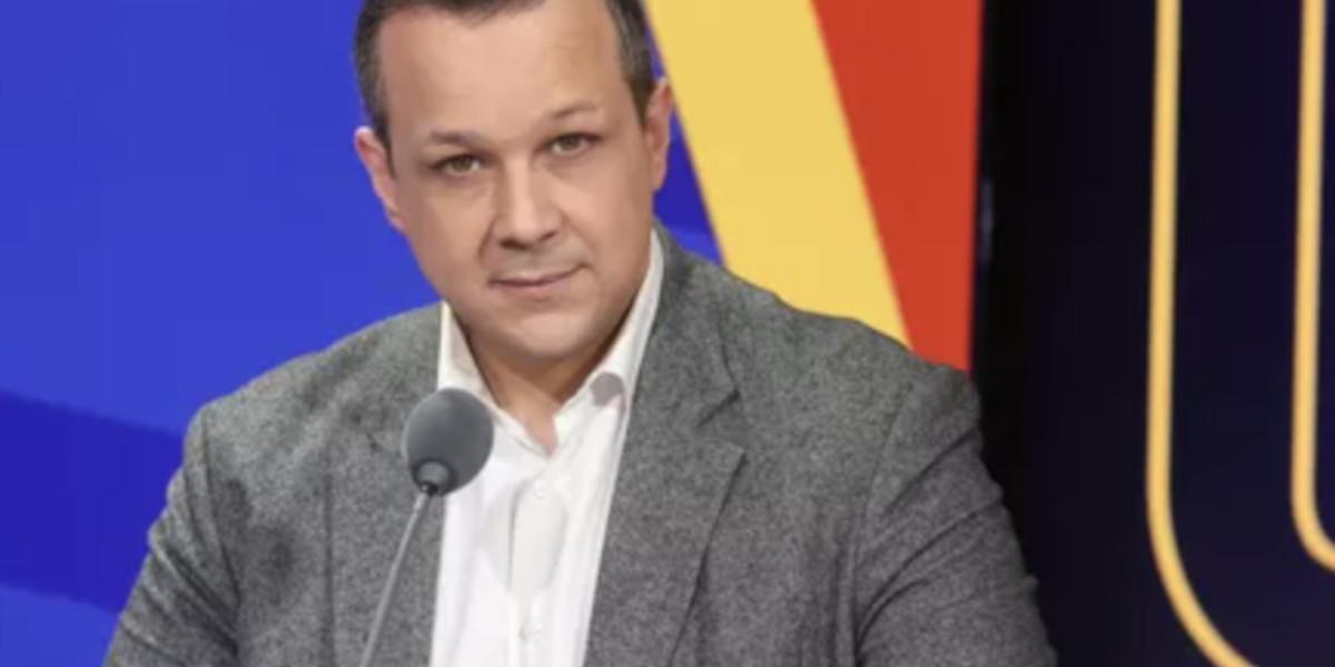  Mehdi Ghezzar écarté des Grandes Gueules sur à des propos controversé sur le Maroc