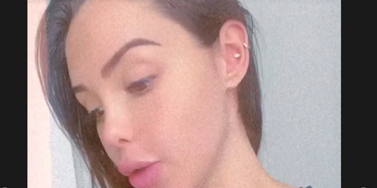Nabilla Vergara à Londres, séjour gâché par la mort d'Elizabeth II