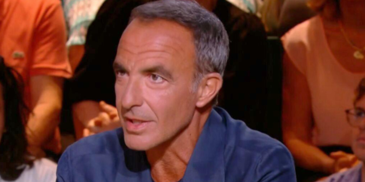 Nikos Aliagas, de vives tensions avec Tina ? L'animateur clarifie la situation 