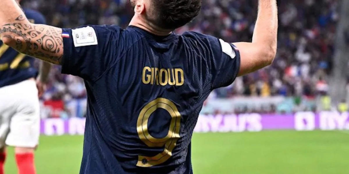 Olivier Giroud et sa femme Jennifer exaspèrent Karim Benzema, son retour de la Réunion gâché