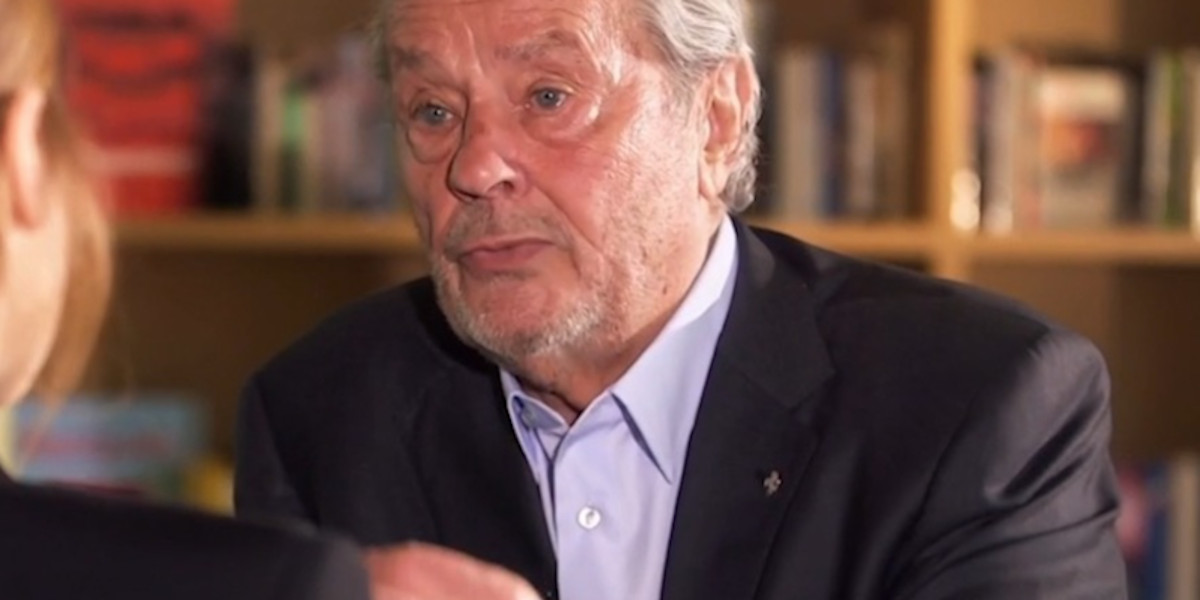 Le pacte d'Alain Delon avec ses enfants avant de mourir 