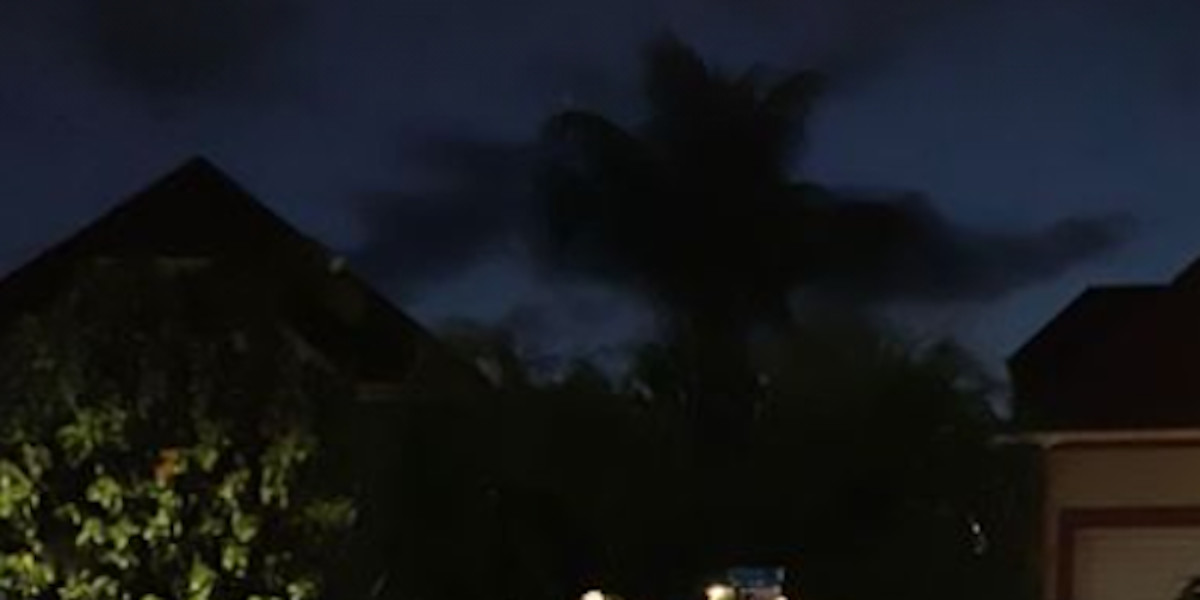 Laura Smet « narguée » par Laeticia Hallyday à Saint-Barth, la photo de la « discorde »