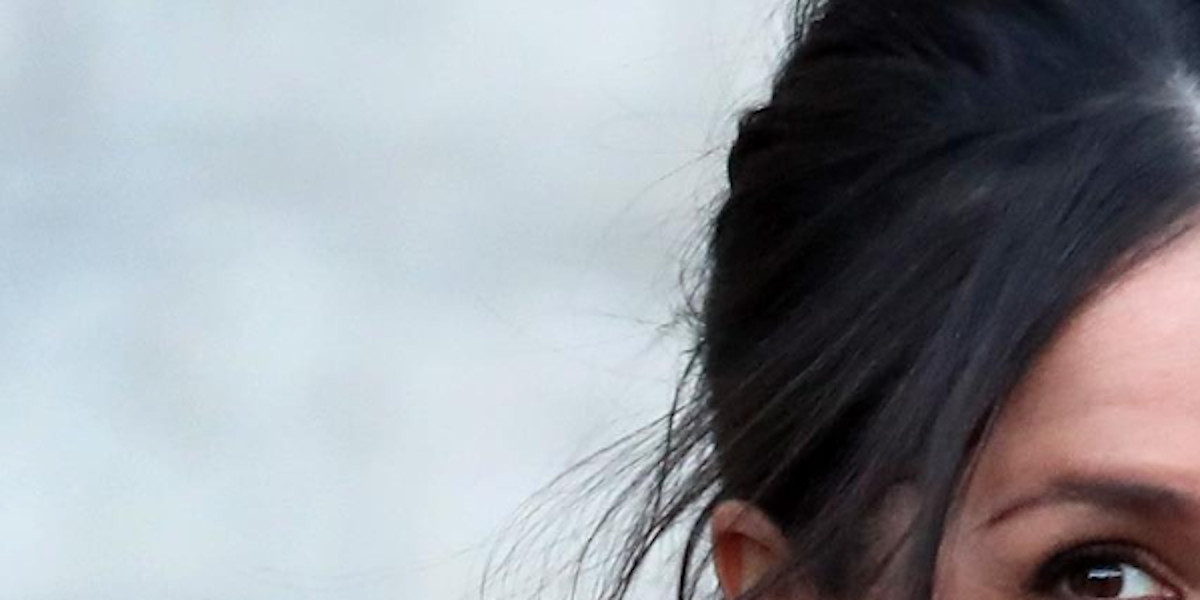 « Pour l'amour de Dieu », une proche de Meghan Markle torpille Tom Bower, réplique cash