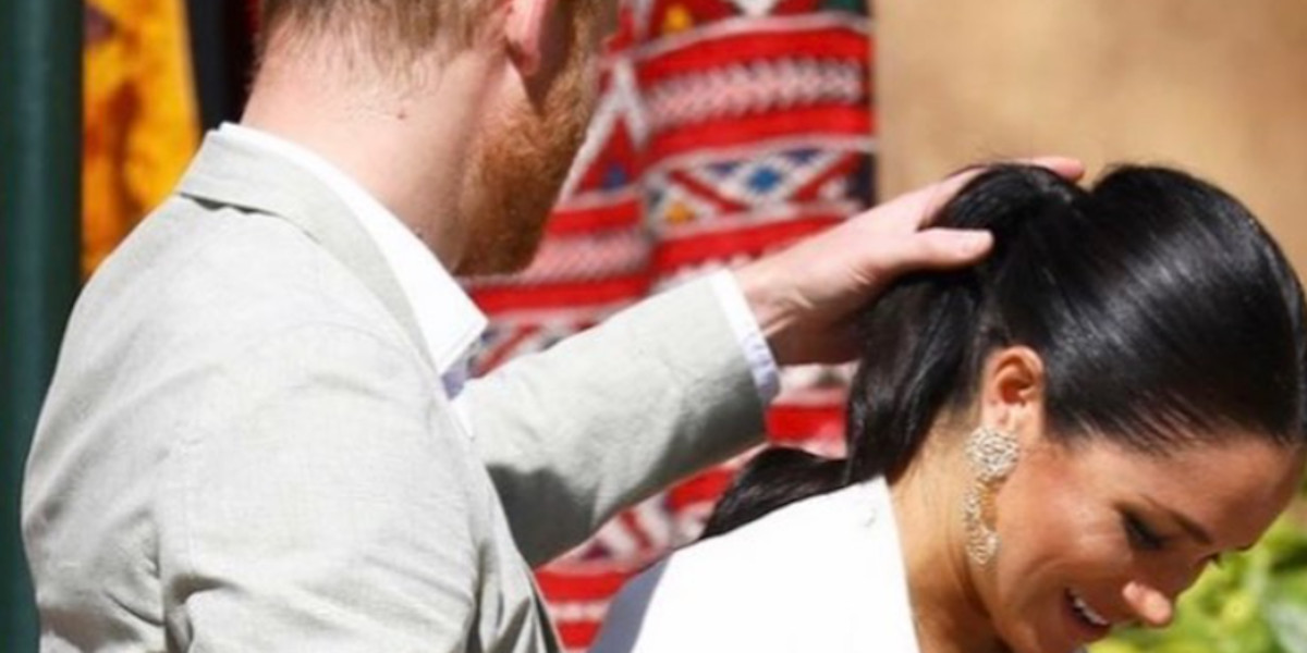 Prince Harry - Meghan Markle dans l'embarras, un bijou offert par un prince saoudien sème la discorde