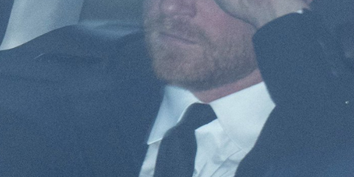 Prince Harry rongé par la culpabilité, honteux, il n'a pas dit au revoir à la reine Elizabeth II