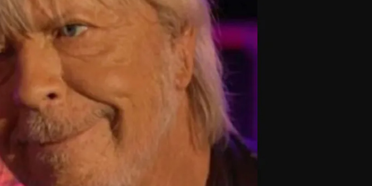 Renaud comblé en amour : Pourquoi sa compagne est surnommée Cerise ?