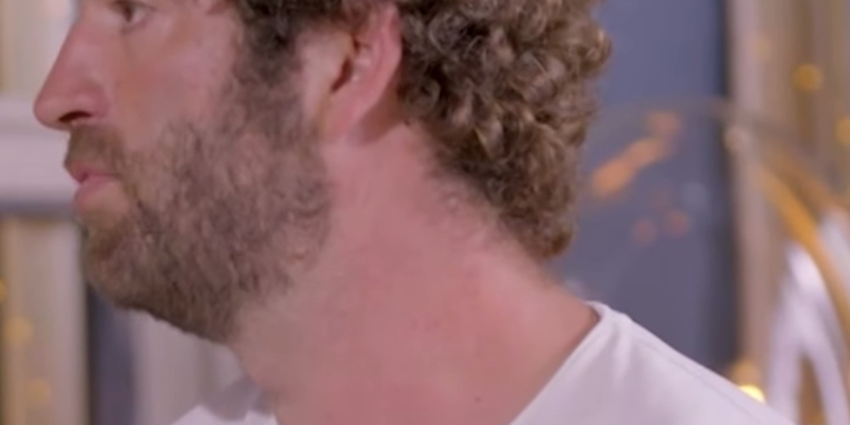 Sébastien (L'amour est dans le pré 2020) comblé avec une Corse, Léa accablée (vidéo)