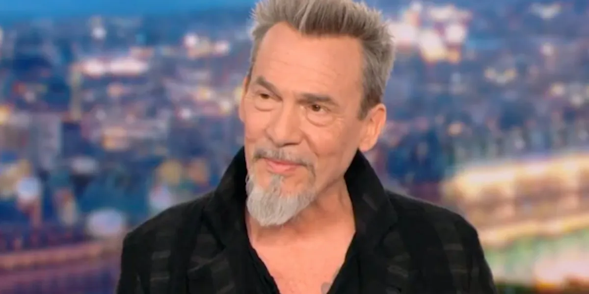 Un dîner curieux pour Vanessa Paradis : Florent Pagny la protège de François Mitterrand !