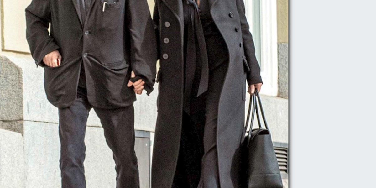 Virginie Efira enceinte, un bébé pour l'été avec Niels Schneider