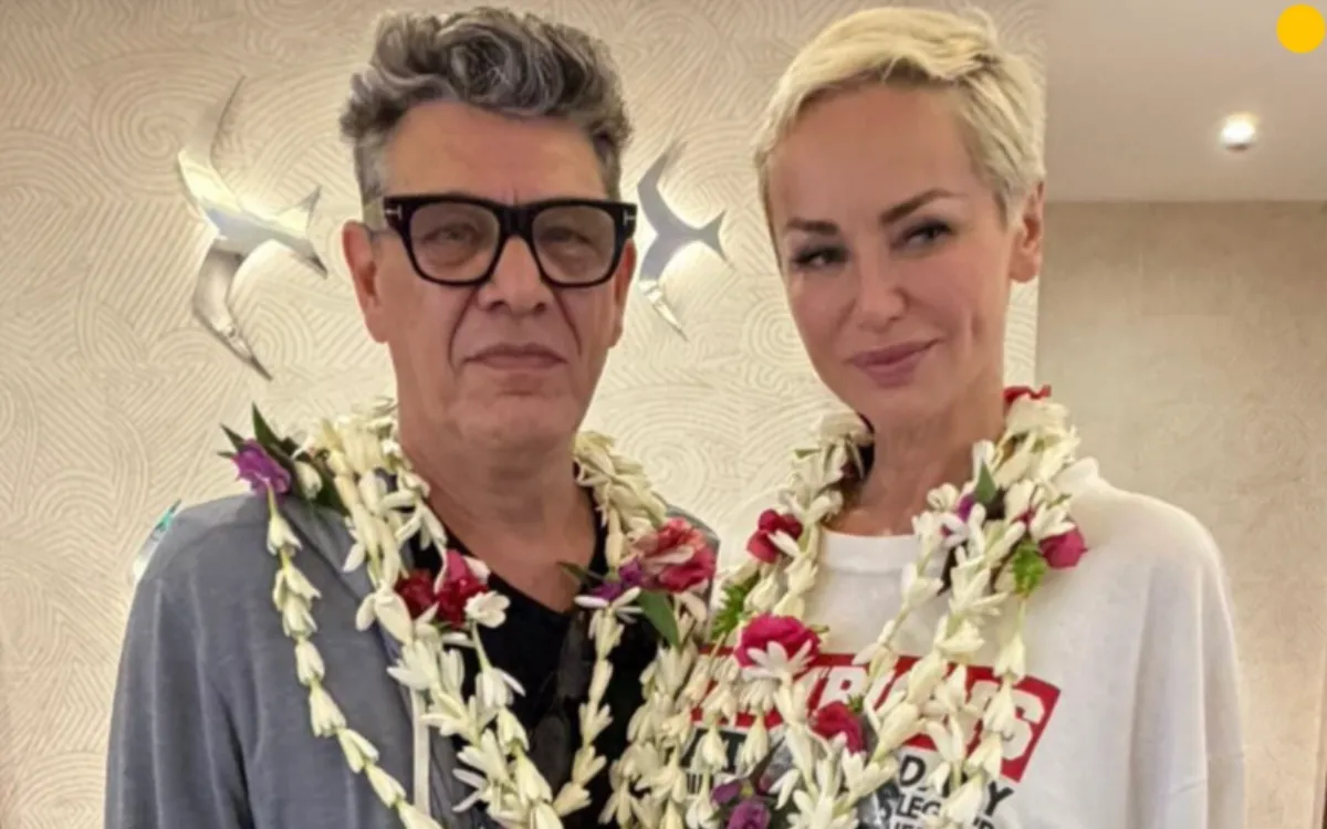 Adriana Karembeu et Marc Lavoine : à Tahiti, ce détail de leur apparition fait réagir