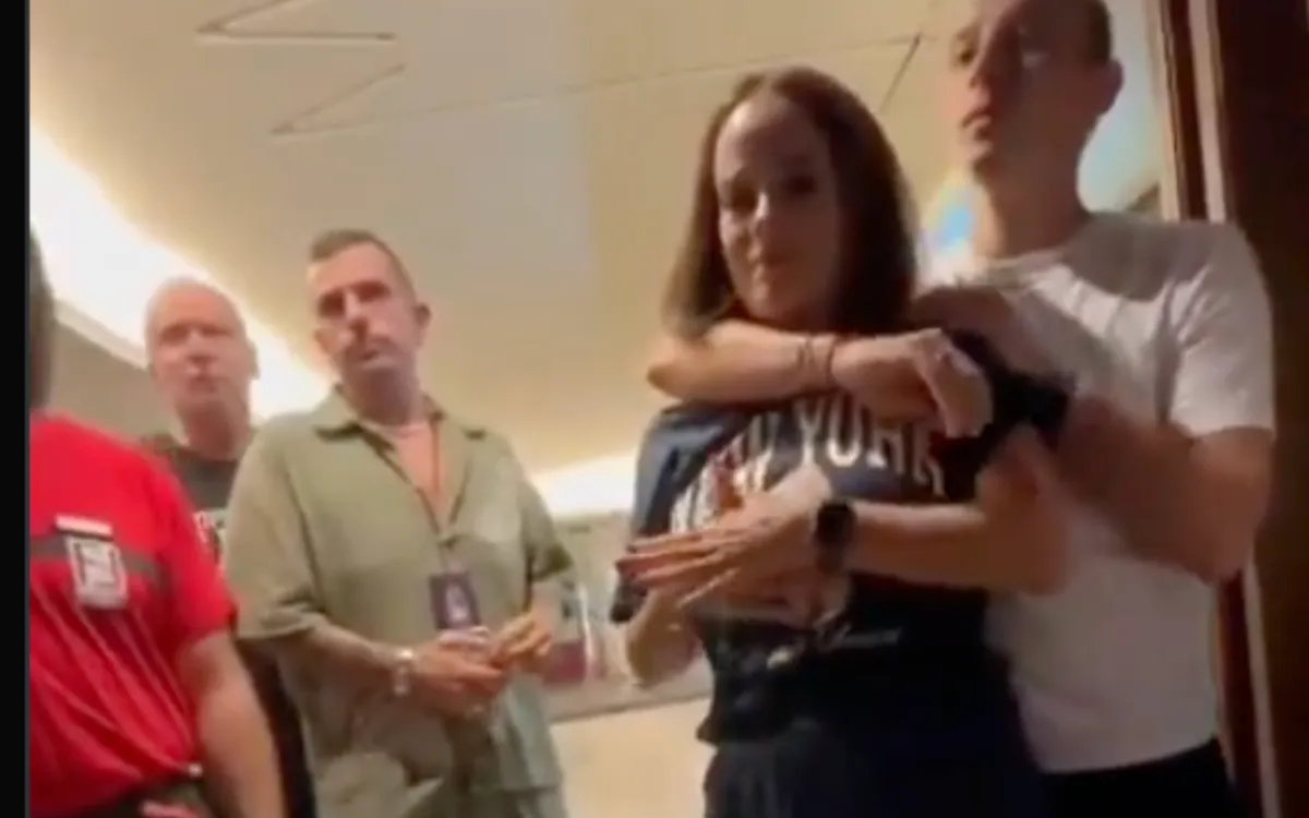 Alizée : son tout premier concert à Ajaccio annulé 15 minutes avant le début