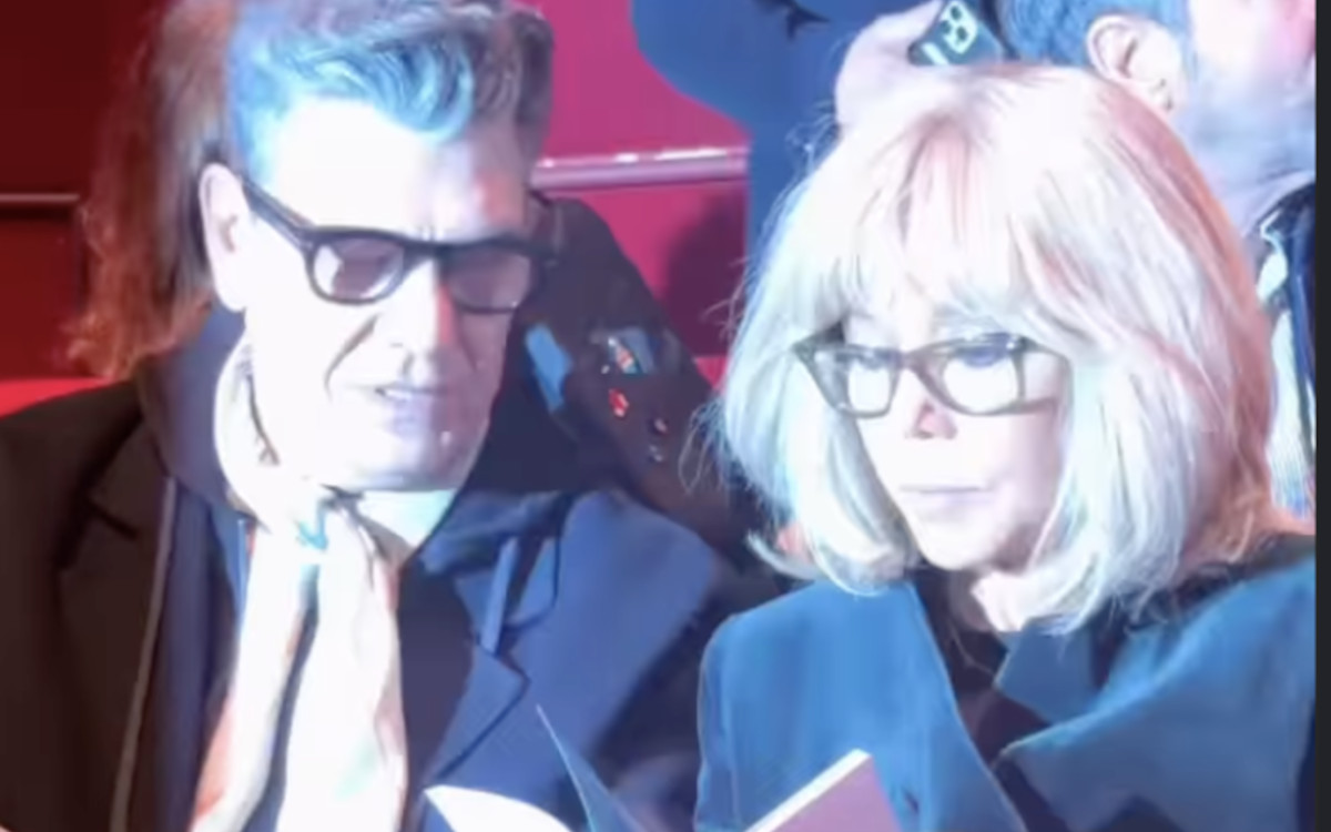Soirée chic, colère en ligne : Brigitte Macron et Marc Lavoine vivement critiqués