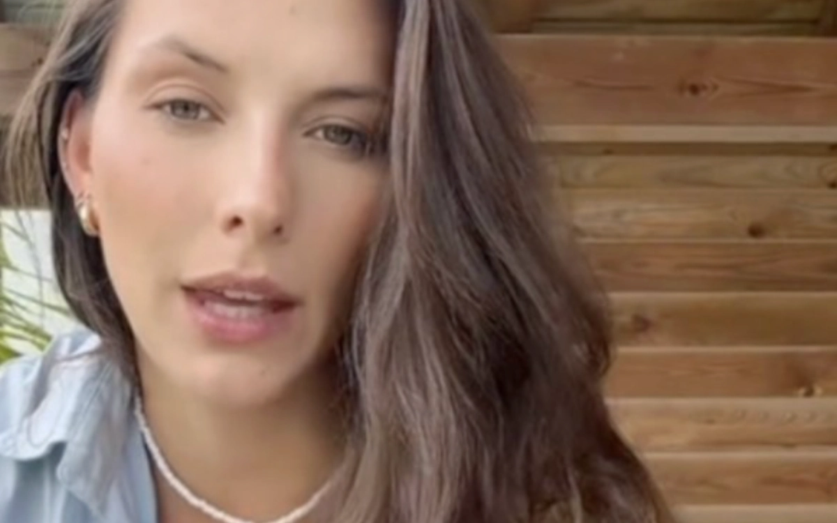 Camille Cerf face au lipœdème : “Rester debout devient un calvaire”