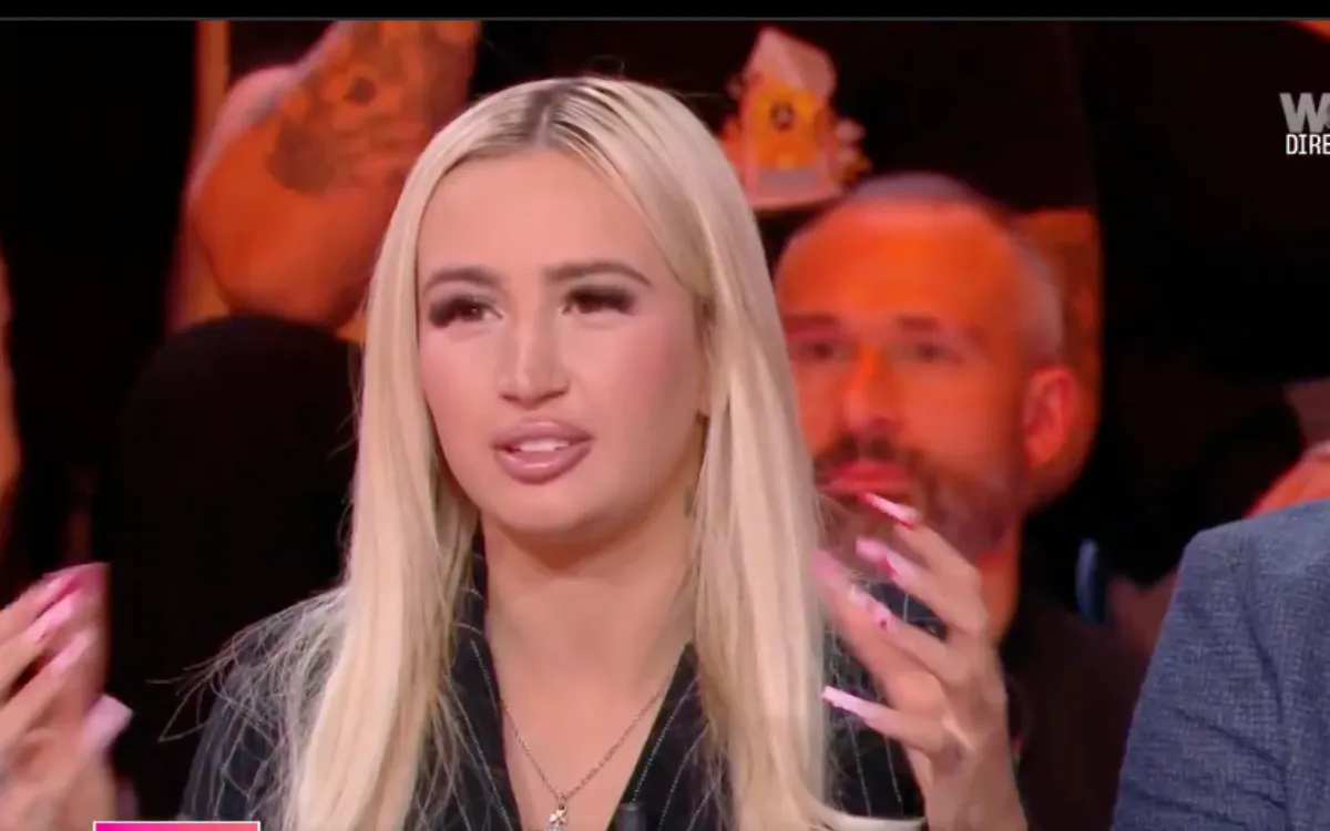 Cardi B veut dégonfler ses fesses, Polska crie au scandale 