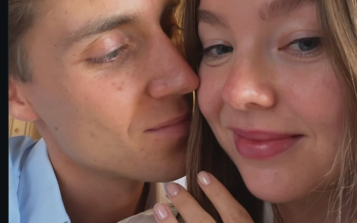 Caroline de Monaco : un mariage se prépare, Alexandra montre enfin sa bague