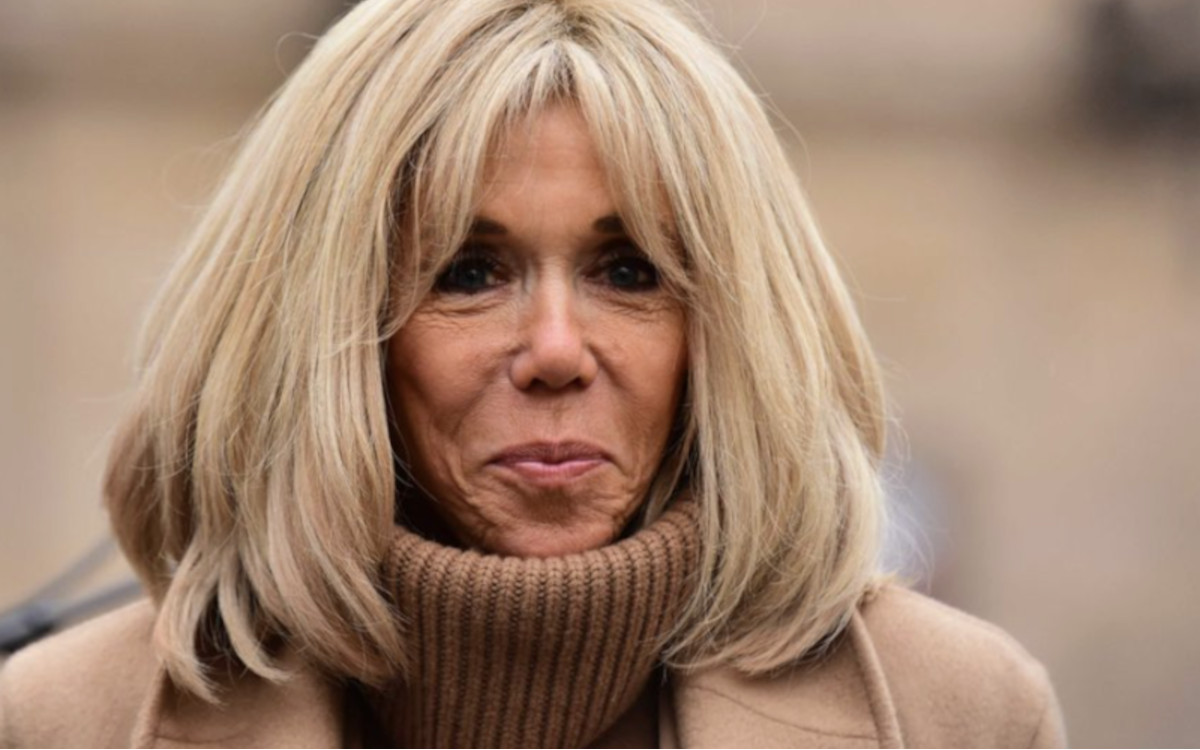 Emmanuel et Brigitte Macron vendent leur maison du Touquet, La Première Dame supervise le départ 