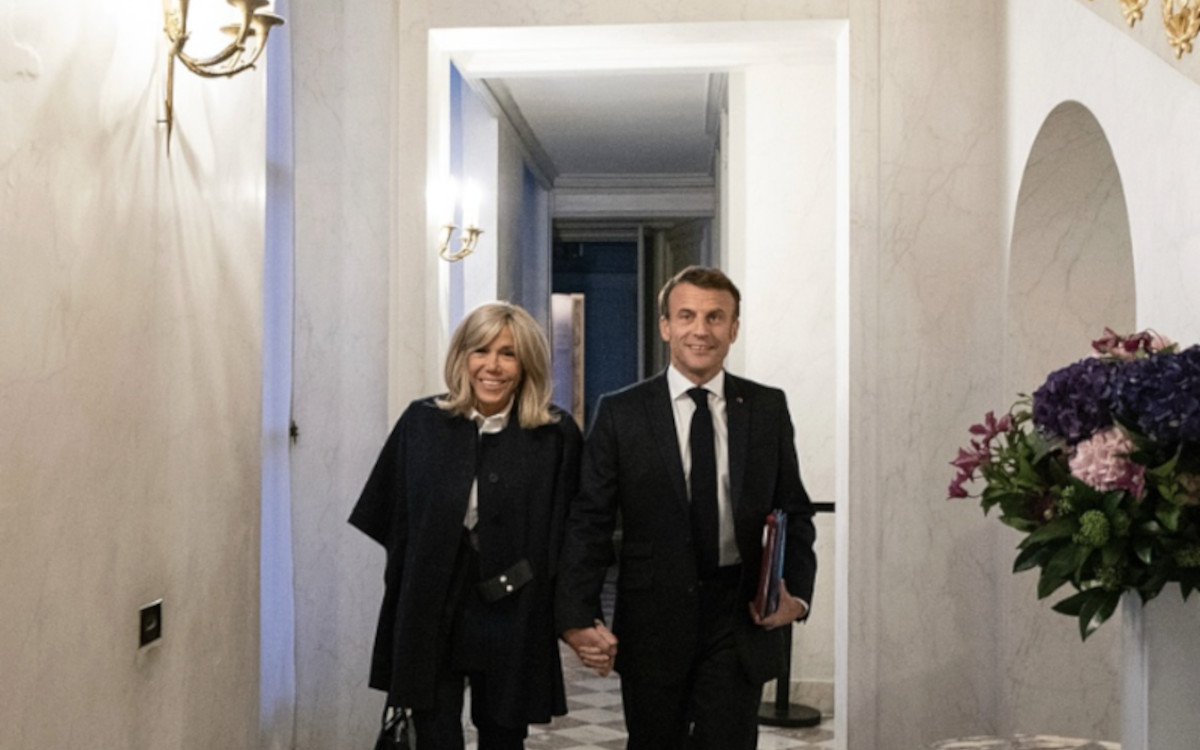 Emmanuel Macron amoureux : sa déclaration surprise à Brigitte