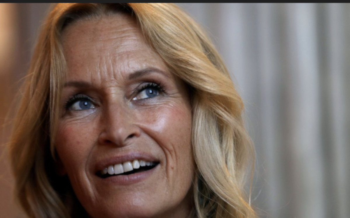 Estelle Lefébure en couple avec Nicolas, as de la sécurité