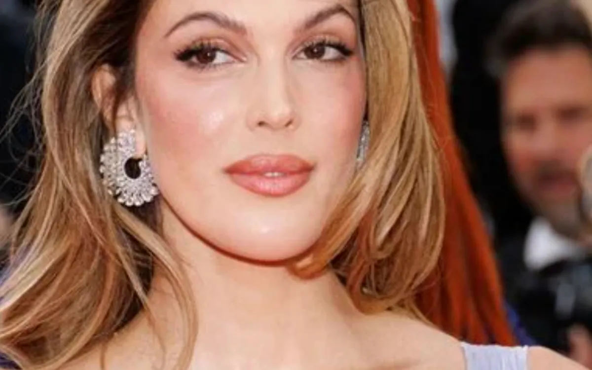 « Le fait de devenir maman me terrifie » : Iris Mittenaere se livre sans filtre