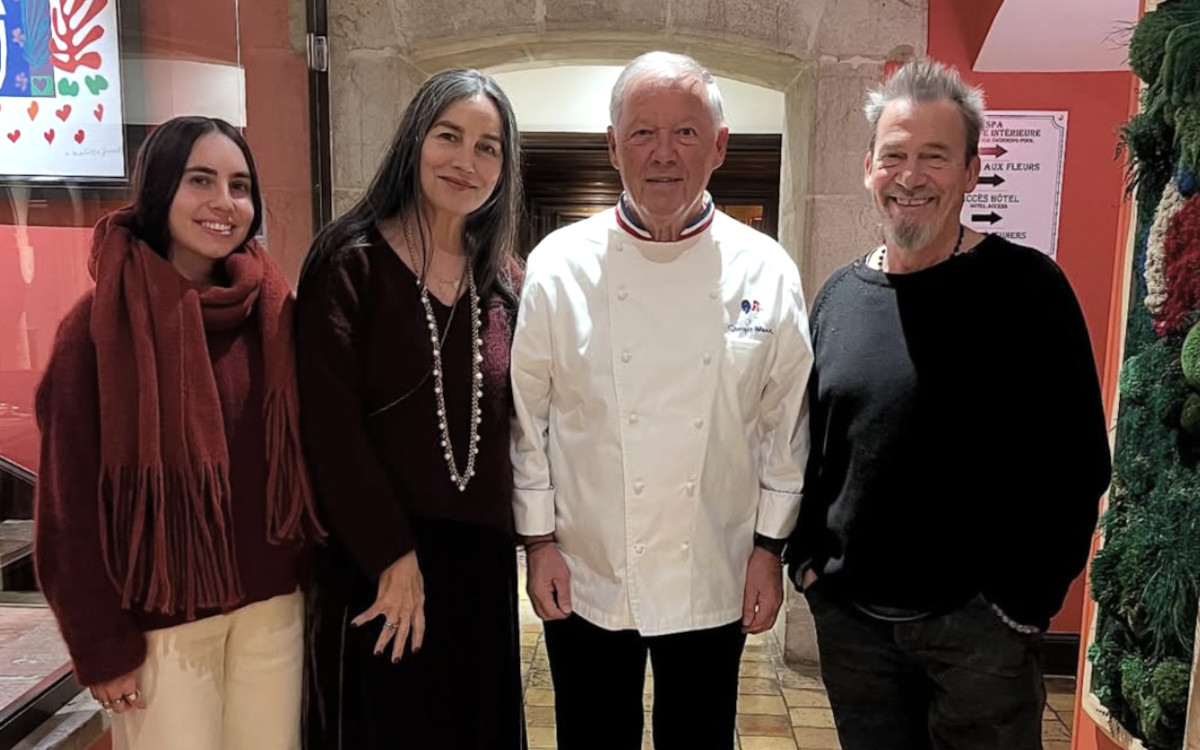 Entre neige et grande table : le Noël apaisé de Florent Pagny après la maladie