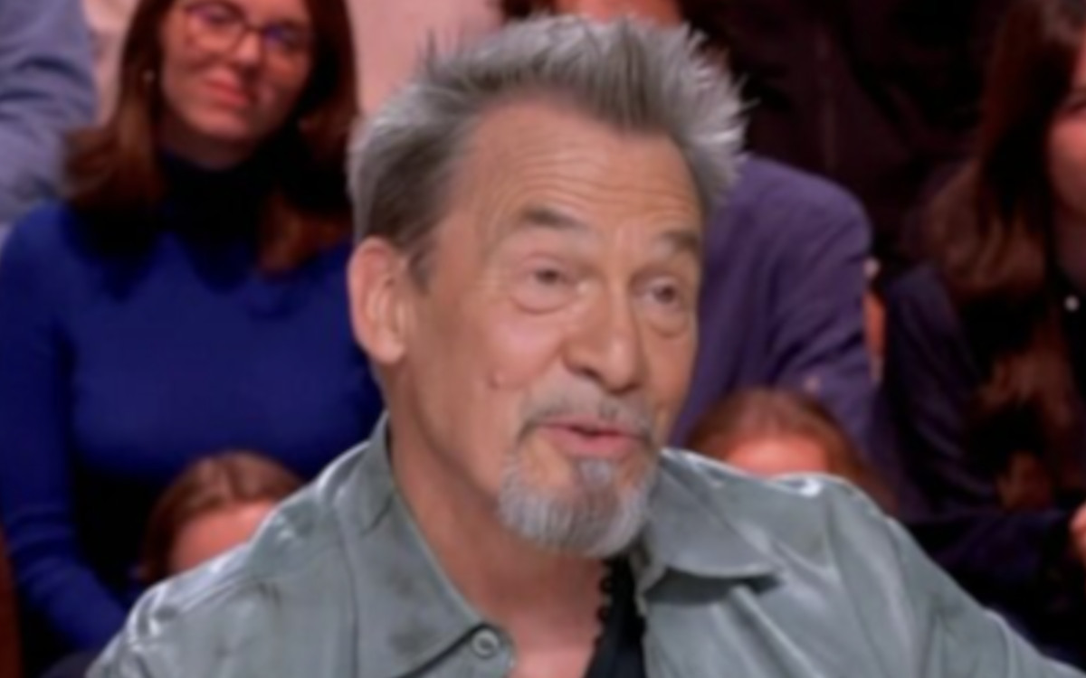 Florent Pagny révèle où il vivait avec Vanessa Paradis à Paris avant leur séparation