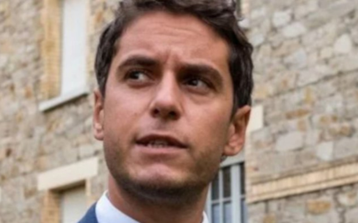 Gabriel Attal sort du silence pour défendre Britney Spears