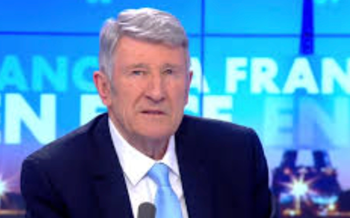 « Guérilla urbaine » : Philippe de Villiers en direct, ses mots font exploser CNews