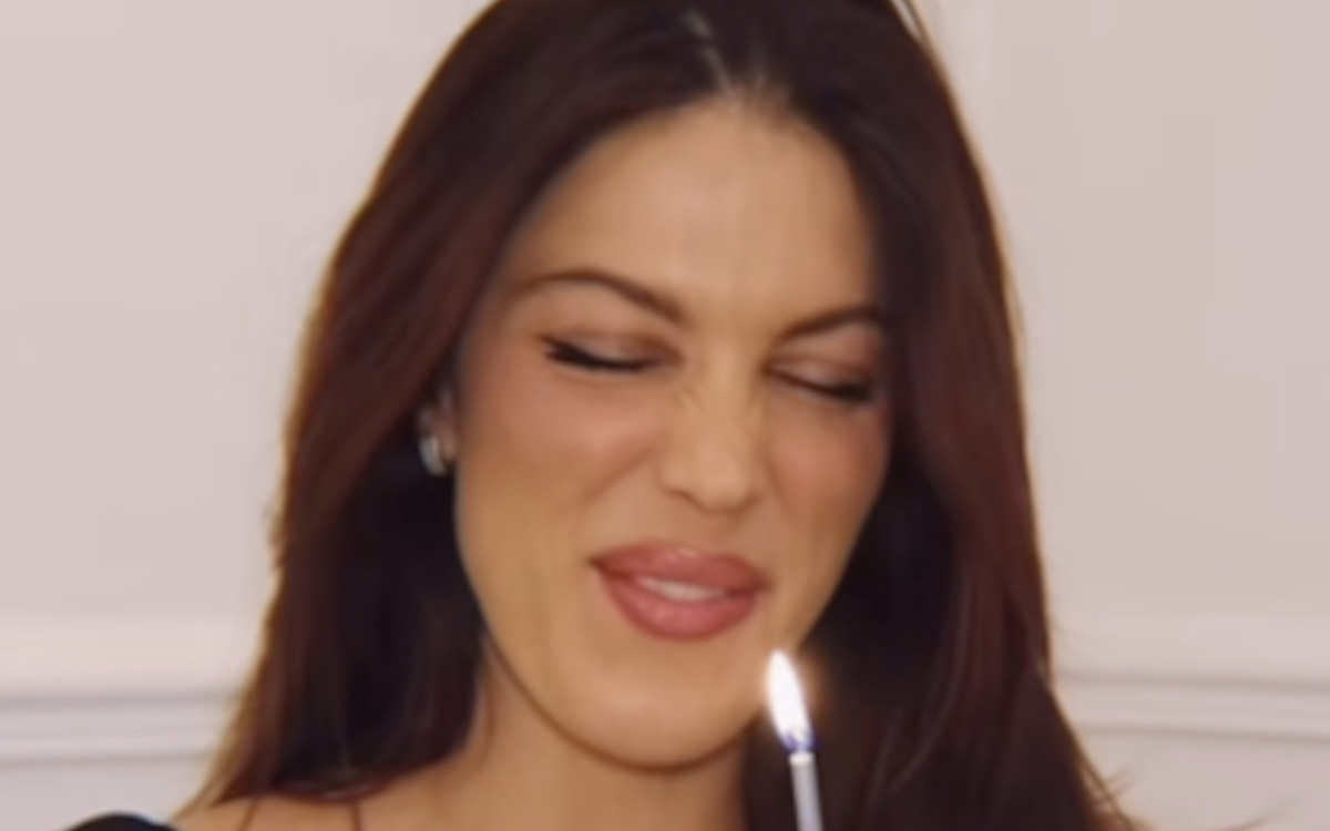 Iris Mittenaere : un 33ème anniversaire en toute discrétion, Antoine Dupont grand absent