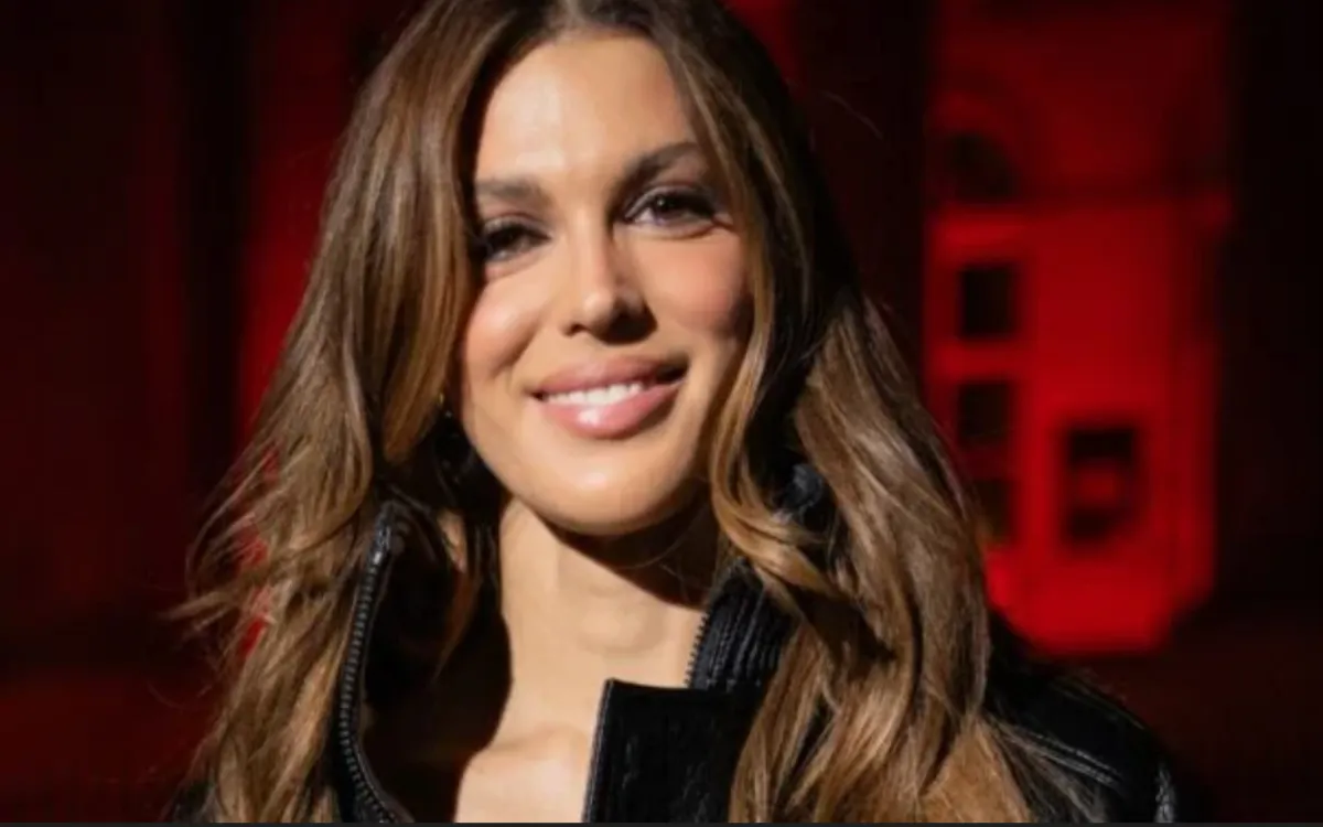 Iris Mittenaere porte la poisse à Antoine Dupont en Ecosse