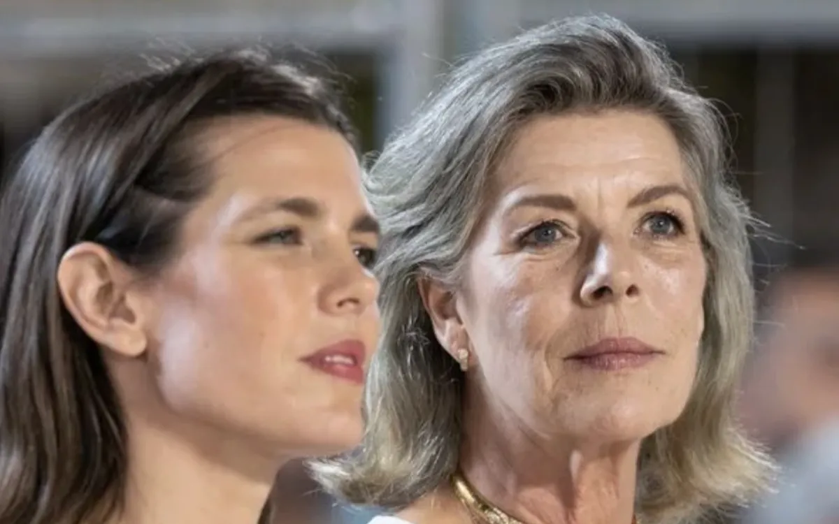 « Je jouais la comédie » : Charlotte Casiraghi évoque un profond malaise