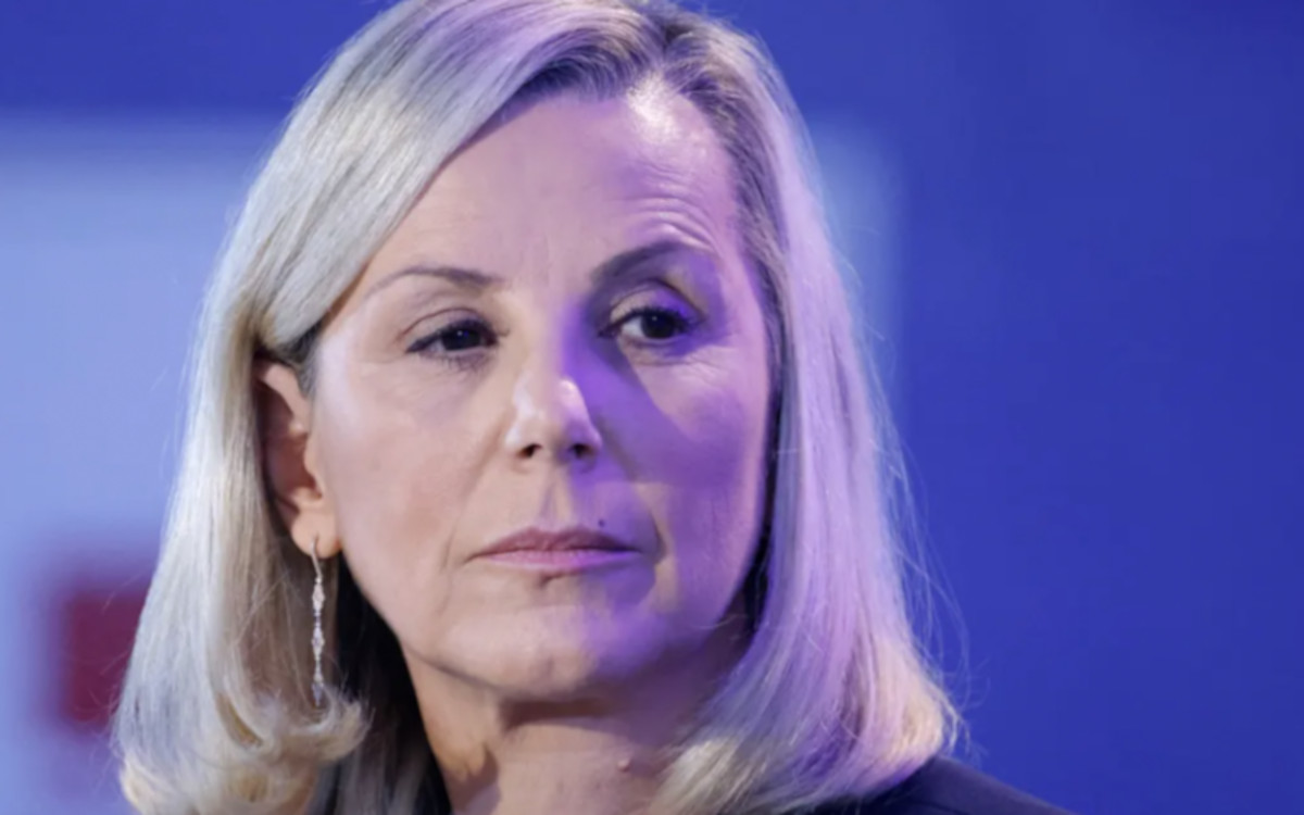 Laurence Ferrari tacle Mathilde Panot : une comparaison physique osée en plein hommage à Brigitte Bardot 