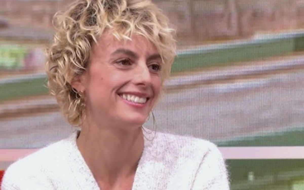 Le fils de Sara Mortensen déclenche un scandale à l'ecole 