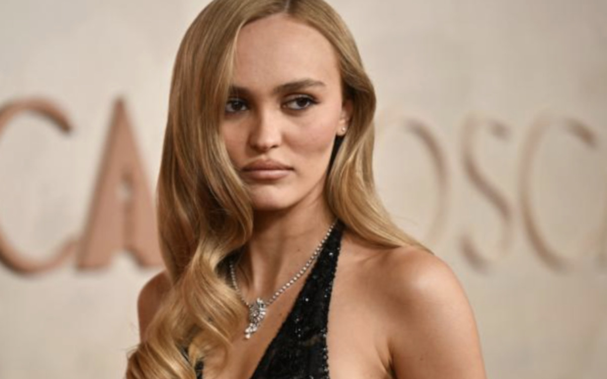 Lily-Rose Depp : non, elle n'incarnera pas Laeticia Hallyday