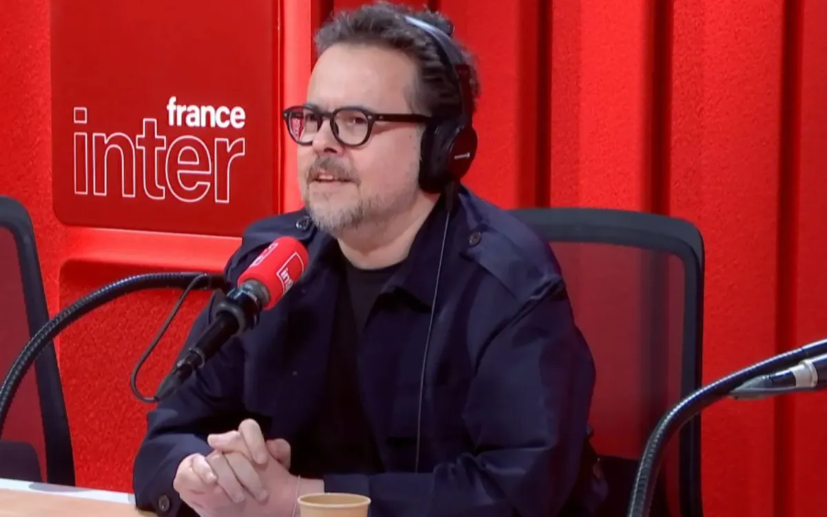 Nicolas Demorand interné de force