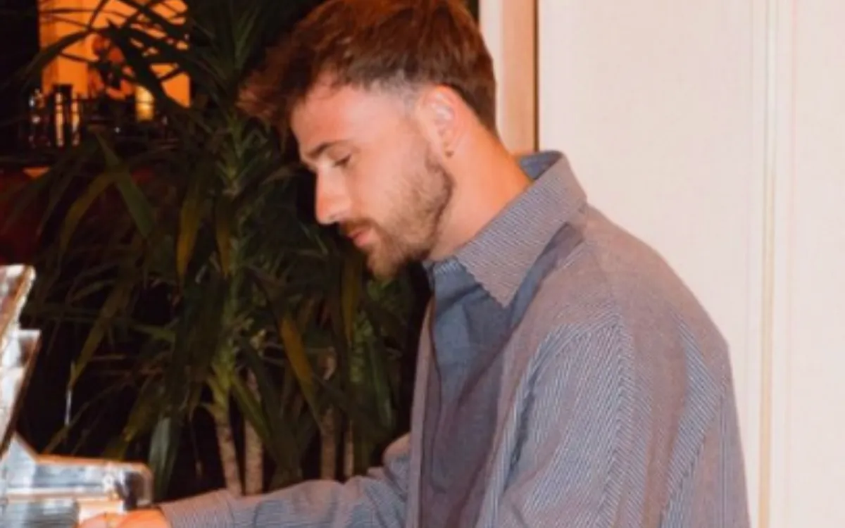 « On valide ! » : Pierre Garnier dévoile son secret capillaire sur NRJ