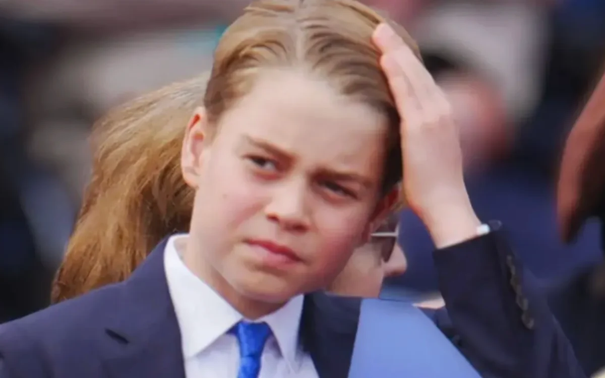 Prince George à Eton : jaquette quotidienne et langage secret, les règles qui l'attendent