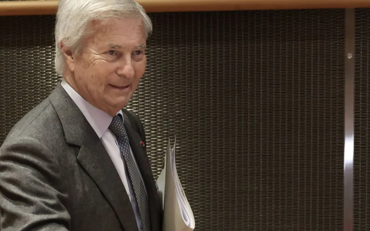 Radio Nova après le sketch sur Vincent Bolloré : une réunion décisive prévue lundi