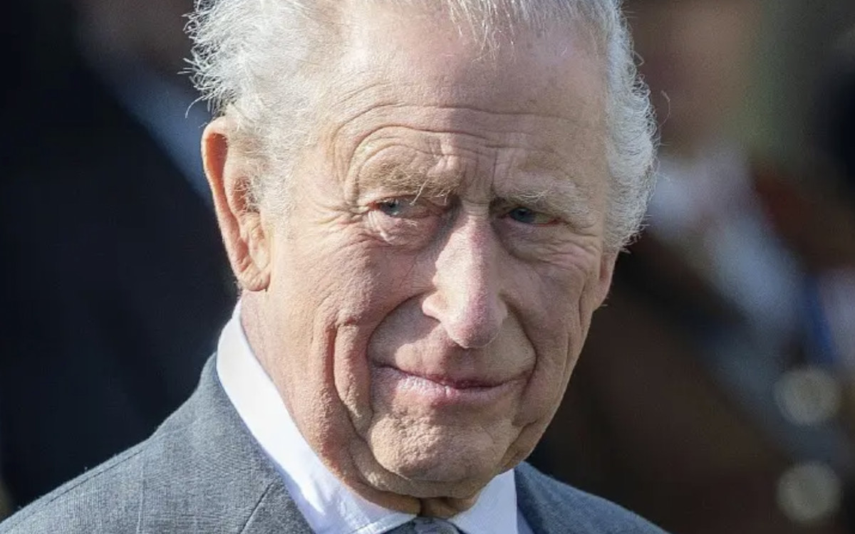 Roi Charles : « têtu et obstiné » ? La seule personne qui ose lui dire « non » enfin révélée !