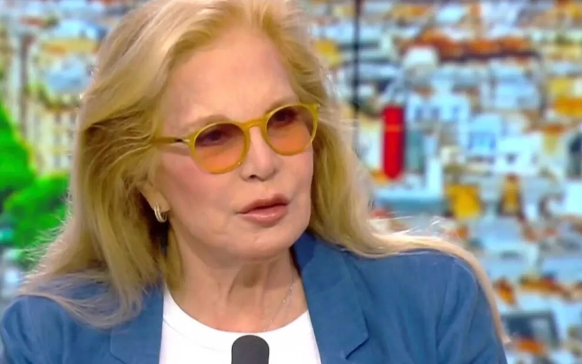 Sylvie Vartan : coulisses troublantes, ce que Nathalie Baye apportait à Johnny