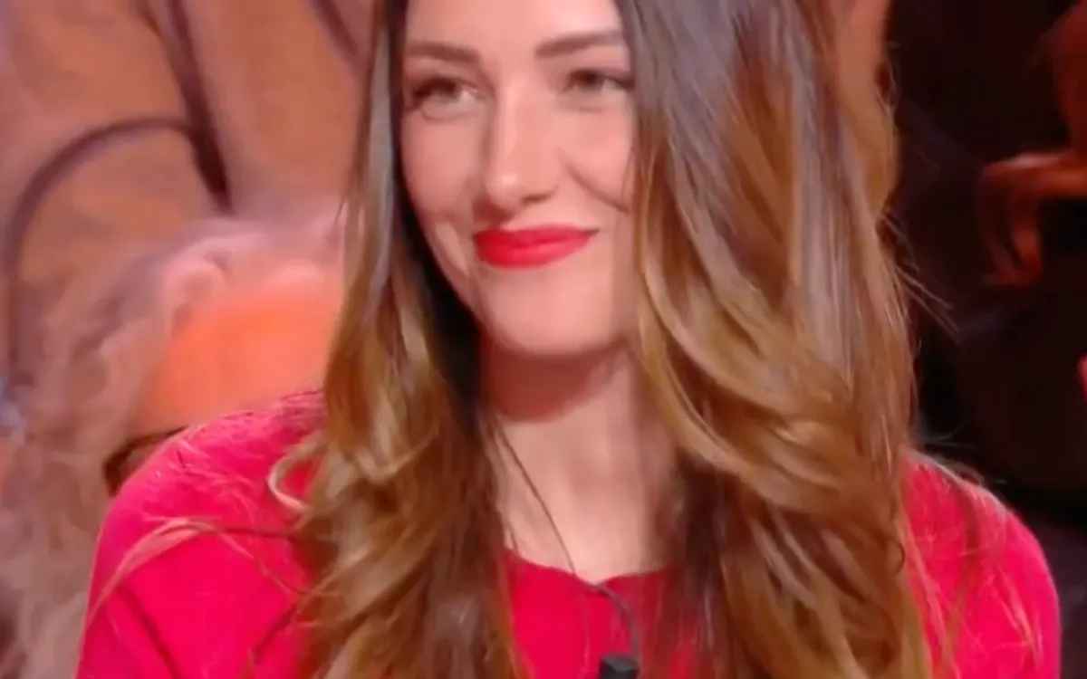 TBT9 : les fans de Cyril Hanouna saturent face à Delphine Wespiser 