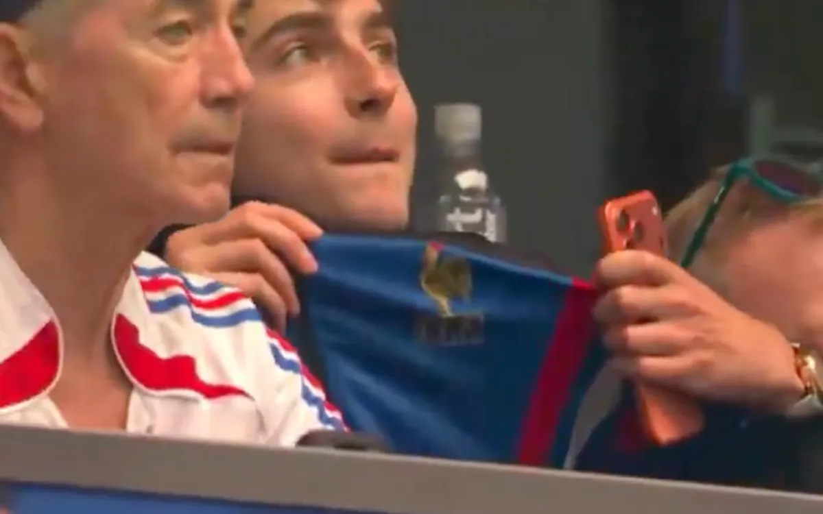 Timothée Chalamet et son père Marc effondrés devant le naufrage des Bleus au Texas !