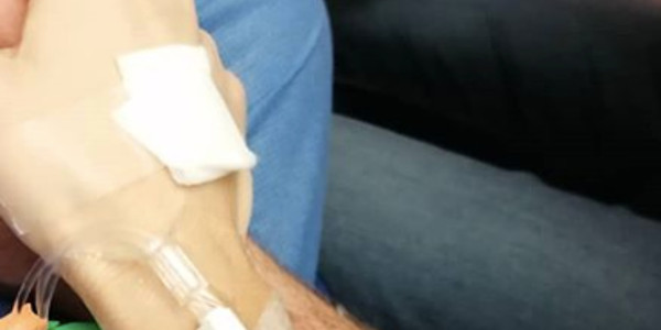 Camille Lacourt, sa fiancée Alice Detollenaere atteinte d'un cancer (photo)
