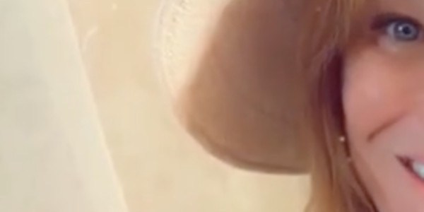 Carla Bruni-Sarkozy enragée, étonnante salve en lien avec Laura Smet