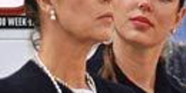 Caroline de Monaco émue aux larmes, clin d'oeil de Charlotte Casiraghi à son mariage