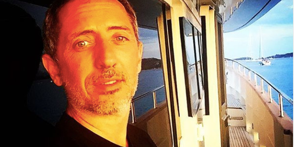 Gad Elmaleh et Charlotte Casiraghi, les vacances de leur fils contrariées par le mal de mer (photo)
